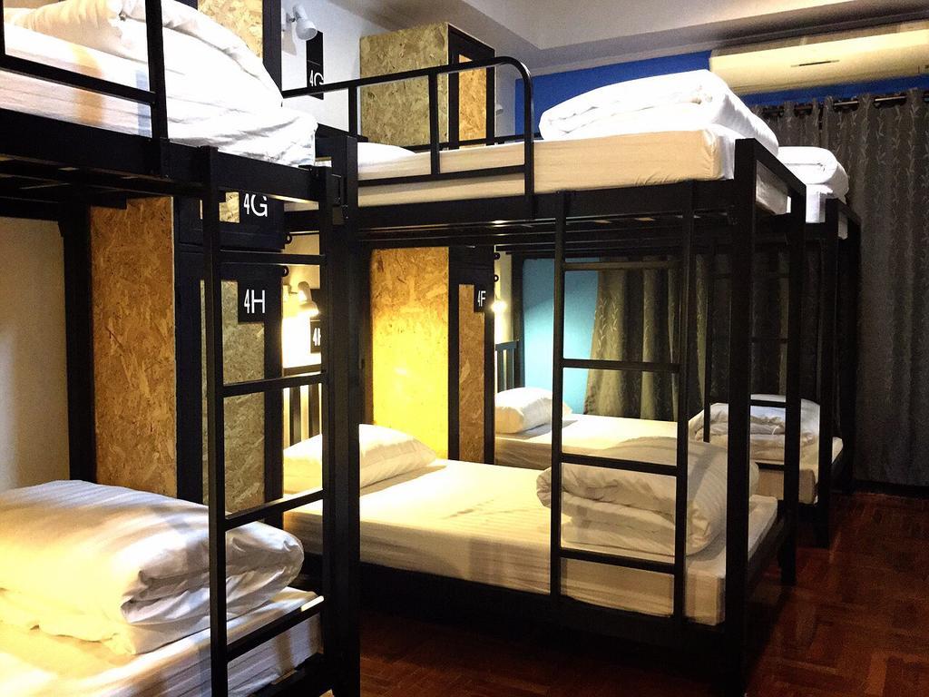Eden Walking Street Hostel Чиангмай Номер фото